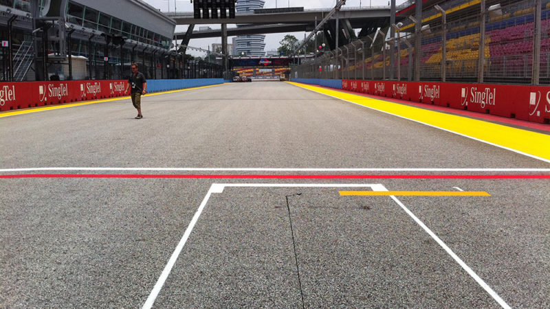track markings F1 by Roadgrip