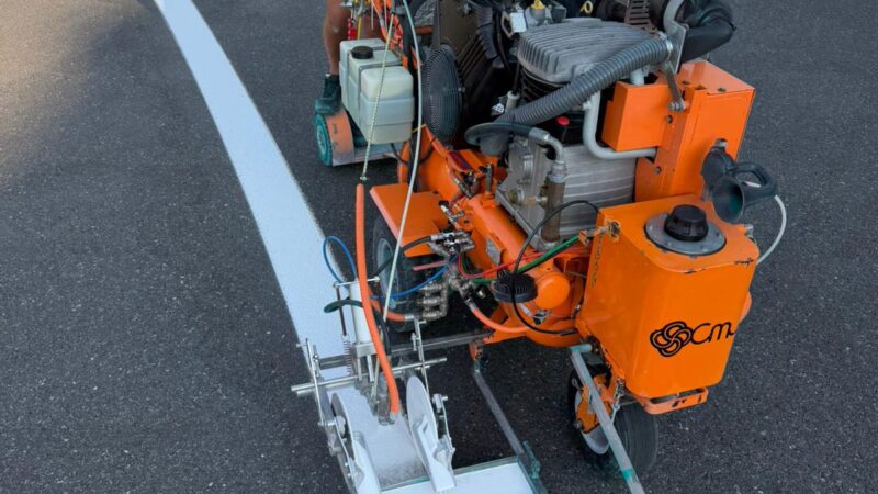 F1 line marking roadgrip