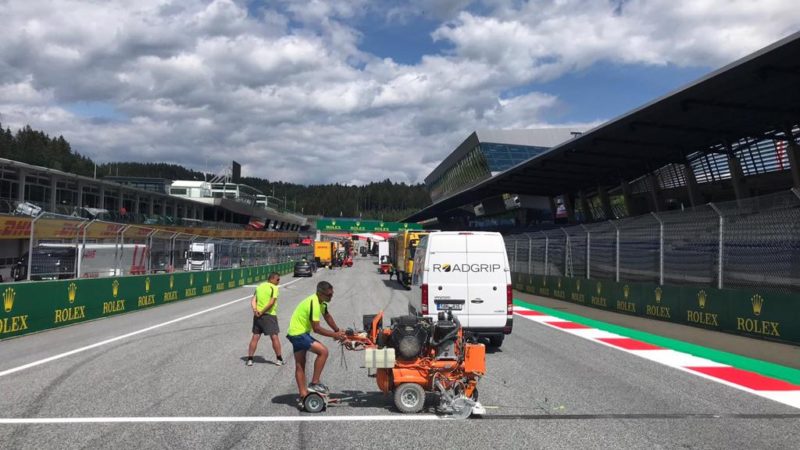 F1 track markings roadgrip