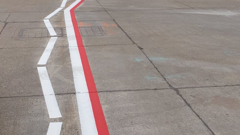 aircraft safety markings roadgrip