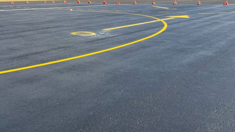 airfield markings st kitts roadgrip