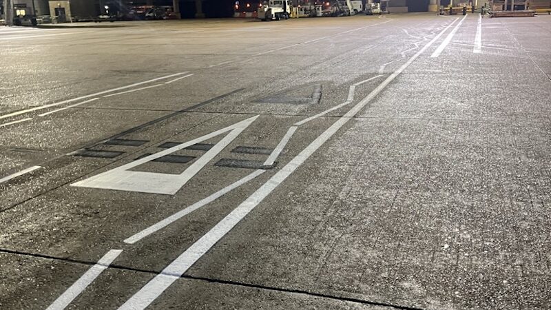 airport stand reconfigration roadgrip london