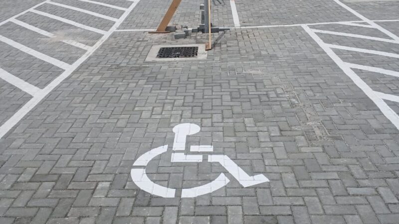 car park marking disabled bay
