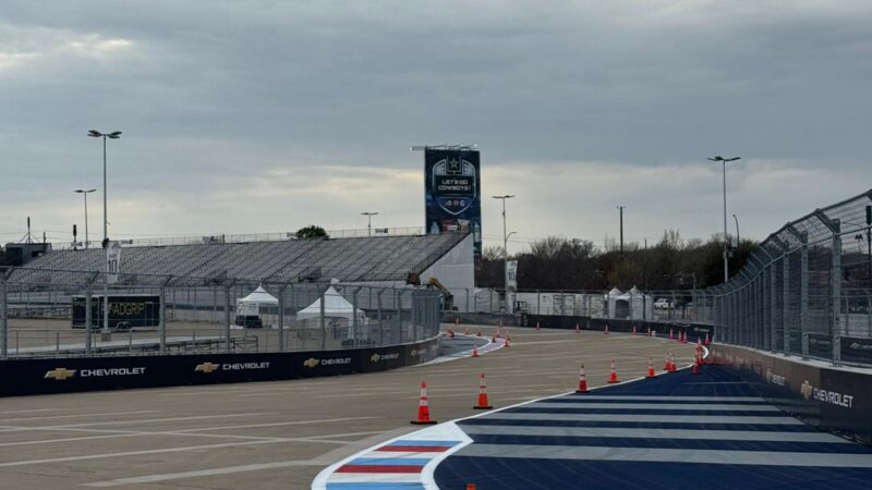 circuit edge line painting