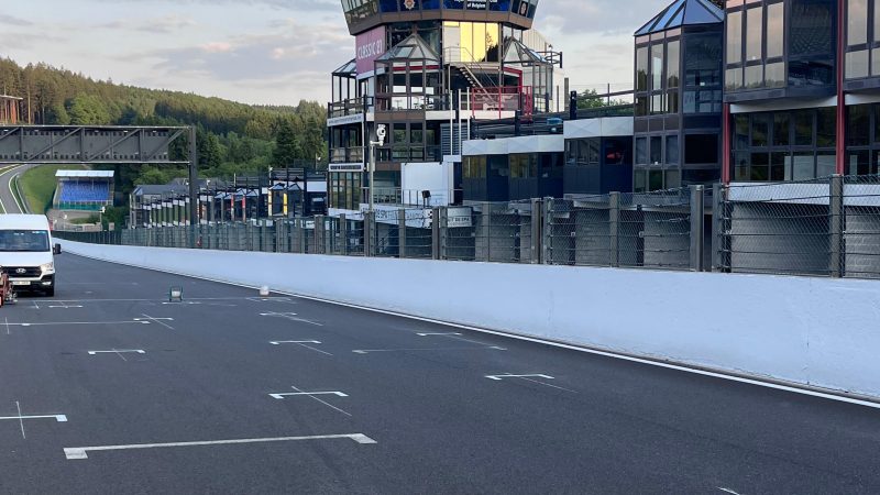 circuit starting grid painting roadgrip spa