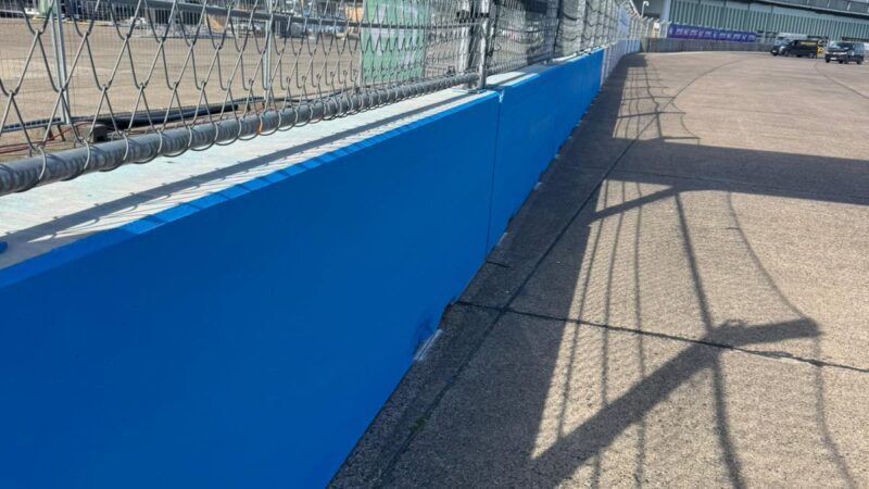circuit wall painters roadgrip