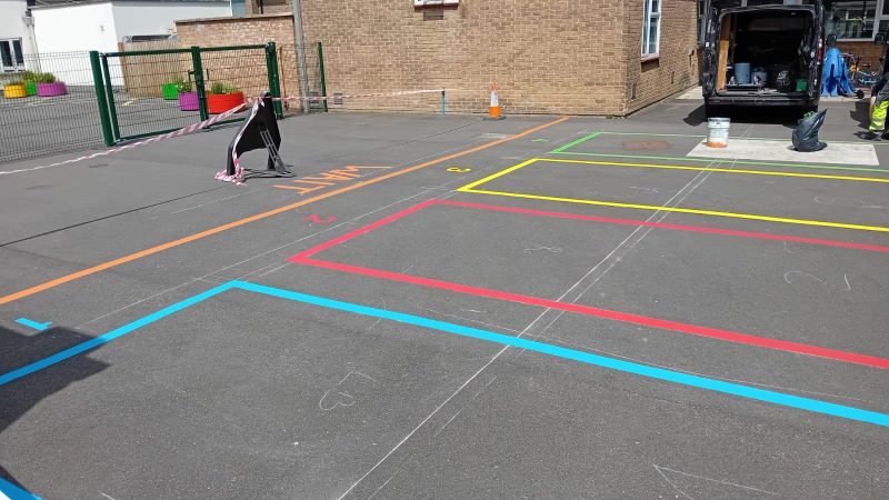 coloured bay marking roadgrip