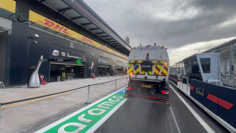 deep cleaning the madring for f1