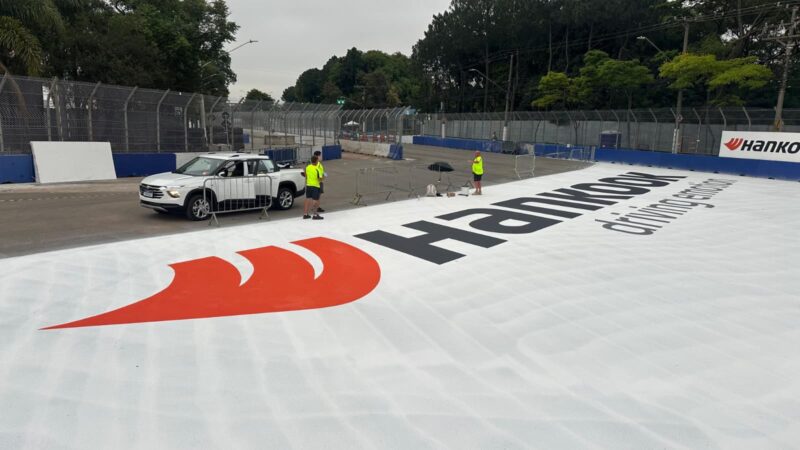 formula e circuit branding roadgrip