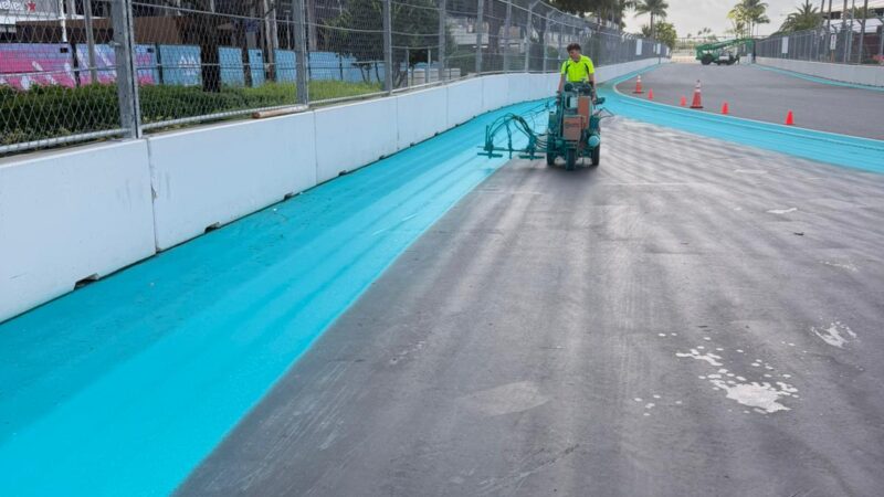 grand prix track striping roadgrip
