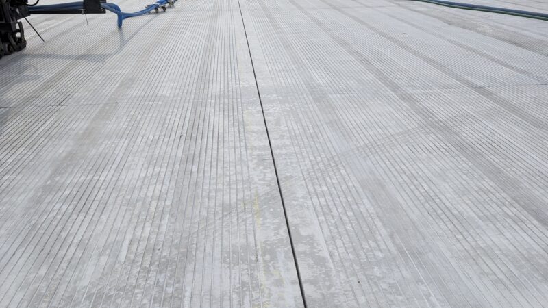 grooved airfield roadgrip