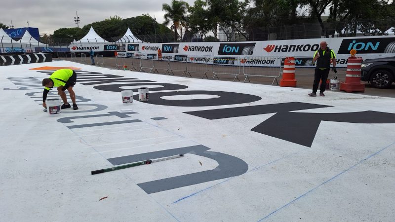 ground advertising formula e roadgrip