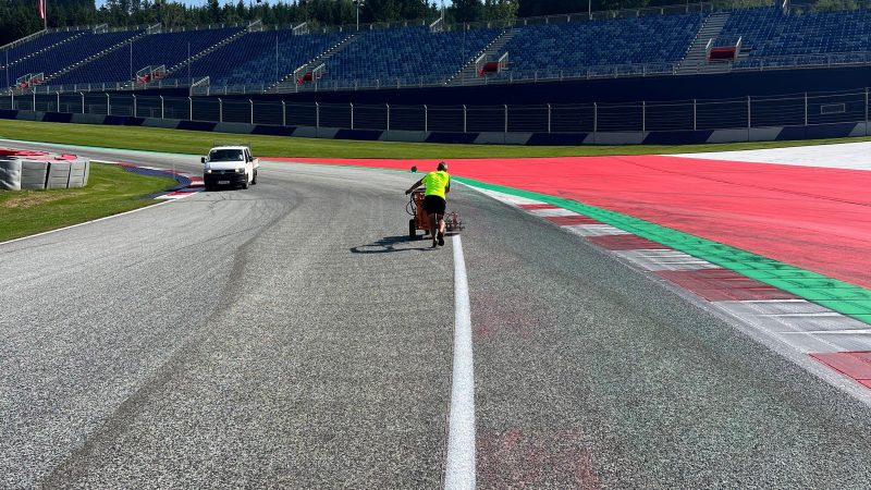 line marking motogp red bull