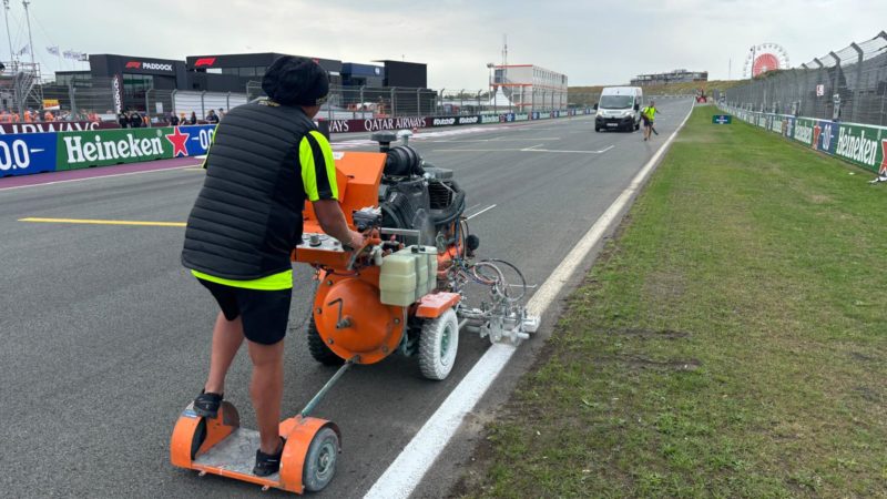 line marking zandvoort