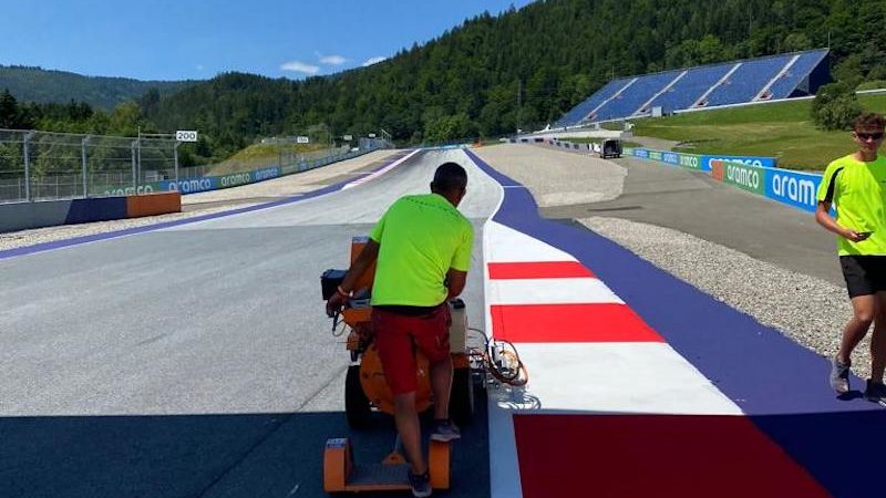 line painting F1 red bull ring roadgrip