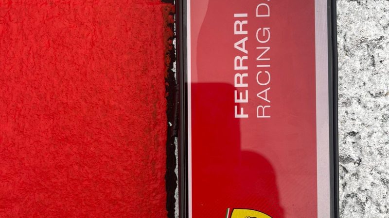 logo colour matching roadgrip