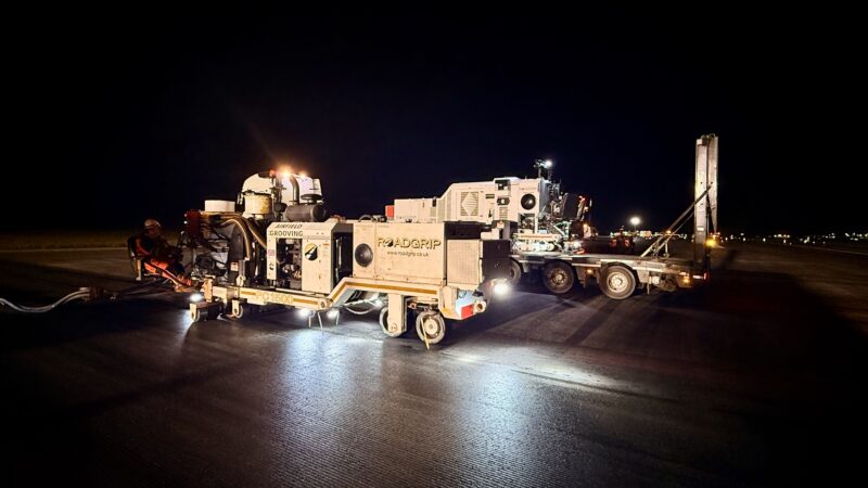 luton airport airfield grooving roadgrip