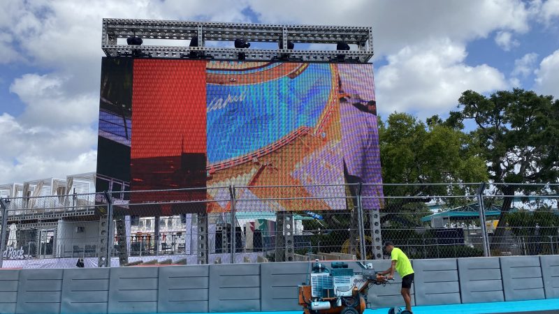 miami grand prix track painting