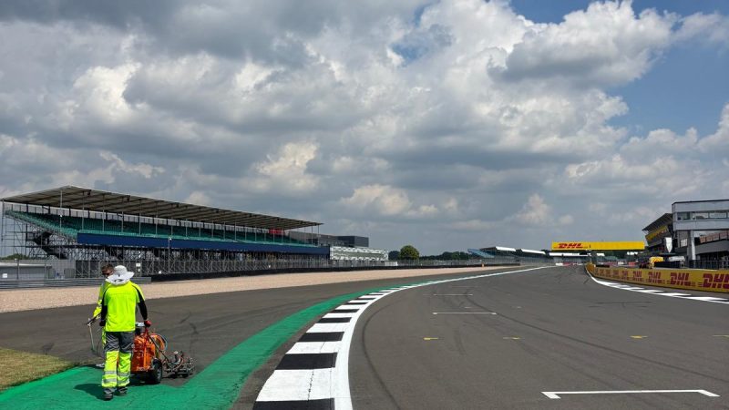 motogp line marking silverstone roadgrip