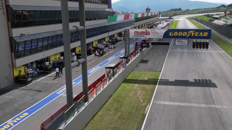 motorsport pit lane painting roadgrip mugello