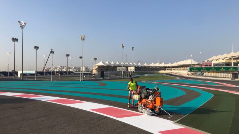 motorsport track marking roagrip