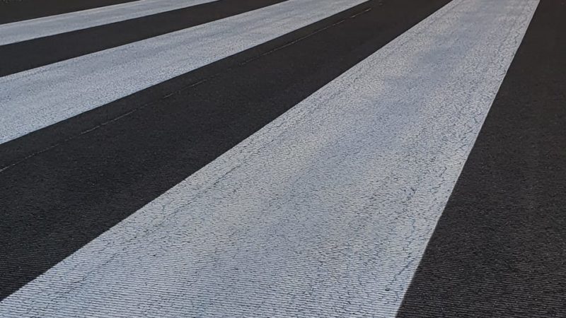 painting grooved runway roadgrip
