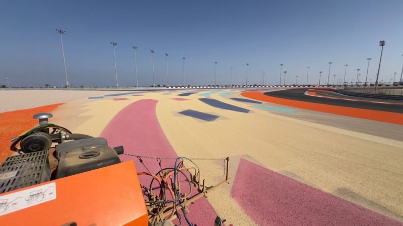 painting race tracks roadgrip lusail