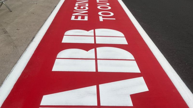 pit lane branding roadgrip