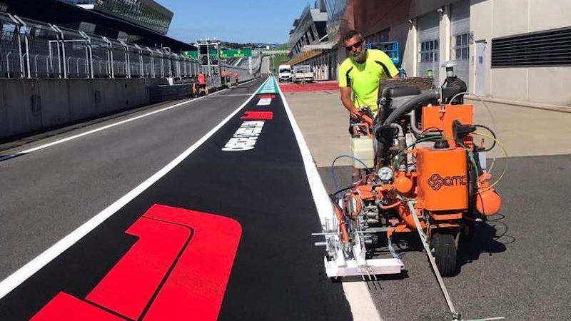 pit lane marking austria roadgrip