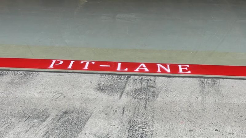 pit lane roadgrip