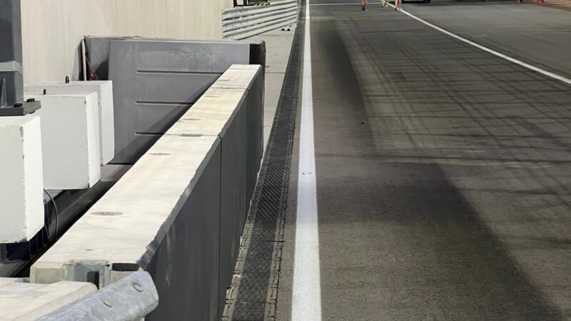 pitlane line marking roadgrip