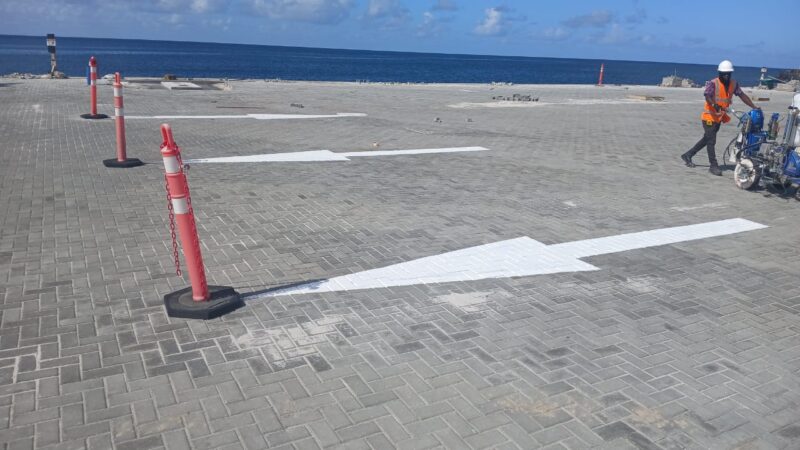 port marking wayfinding roadgrip)