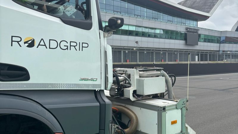 race circuit cleaning silverstone