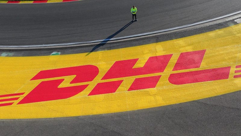 race track branding dhl roadgrip