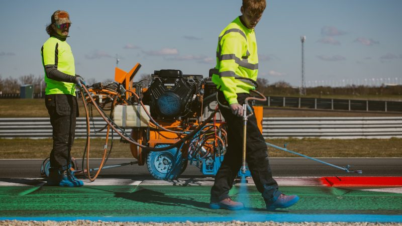 race track marking roadgrip assen