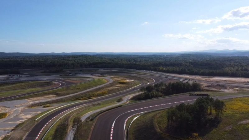 racing circuit marking roadgrip