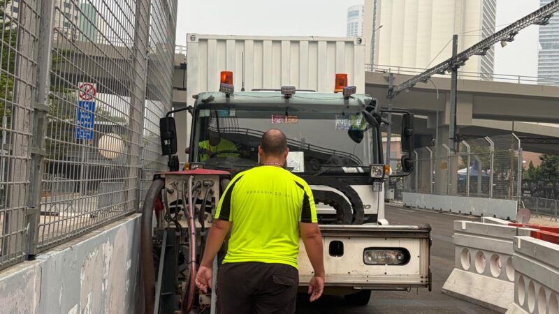 removing road paint from race tracks