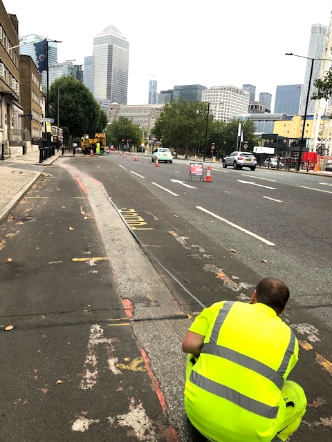 road marking canary wharf