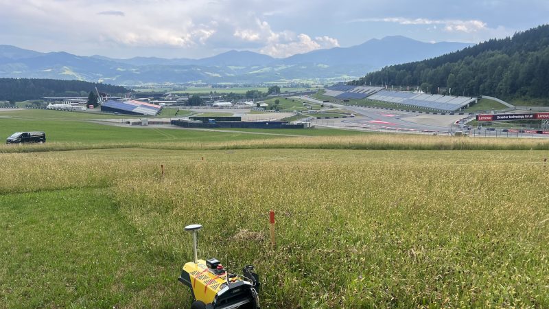 roadgrip robo plotter red bull