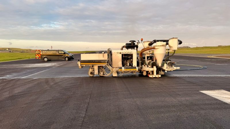 roadgrip runway grooving vehicles