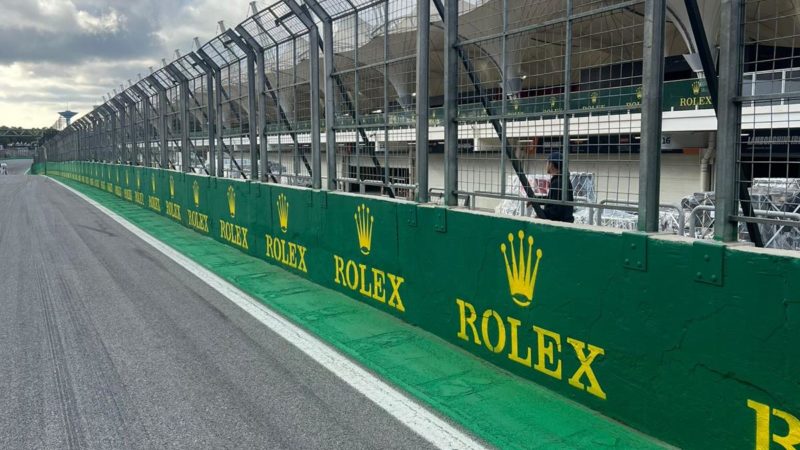 rolex racing circuit branding