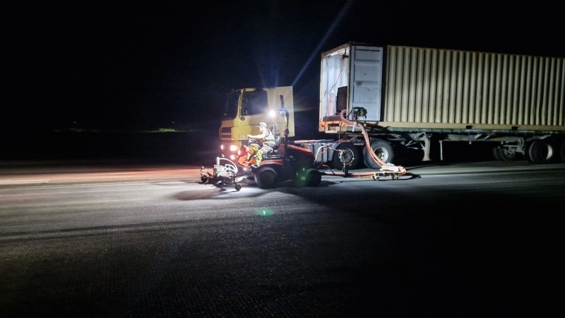 rubber removal roadgrip airports