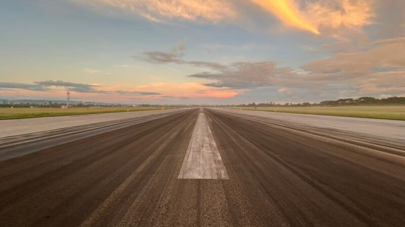runway rubber deposits removal