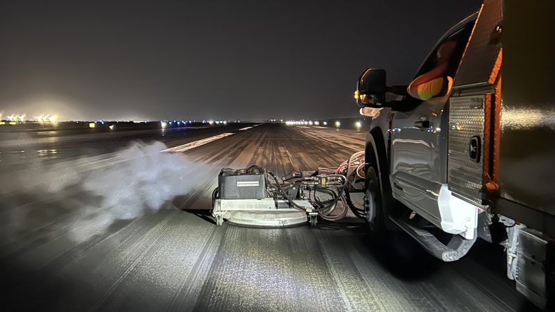 runway rubber removal dominican roadgrip