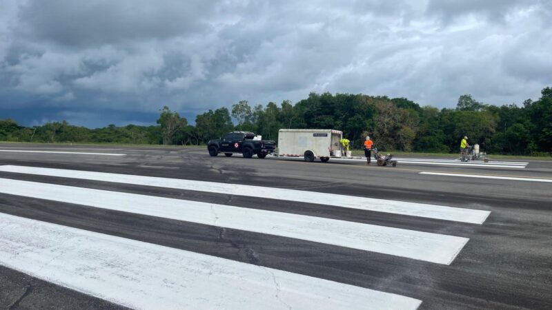 runway safety markings roadgrip