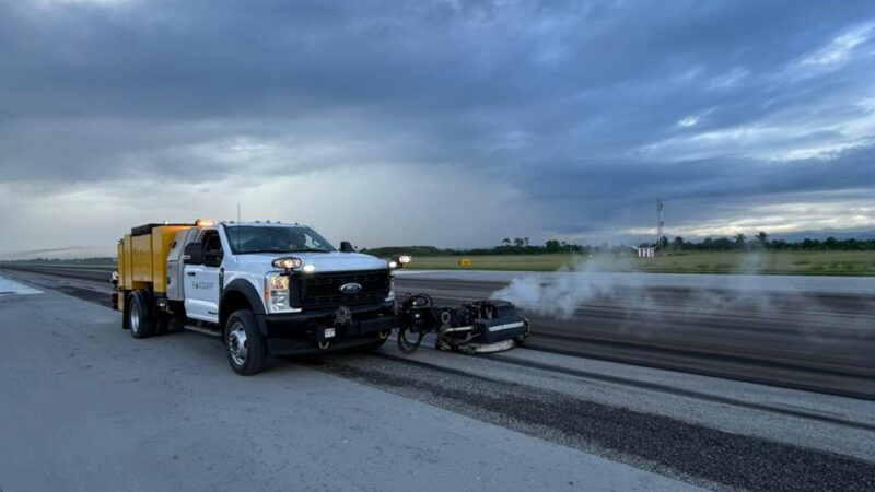 santiago airport rubber removal