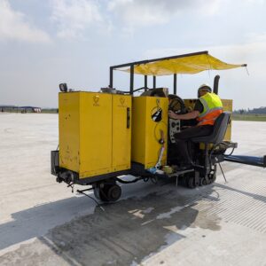 small airfield grooving machine
