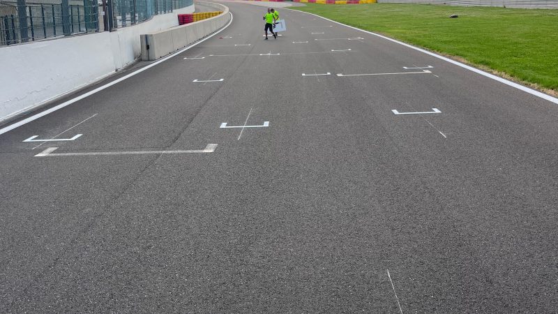 starting grid painting roadgrip