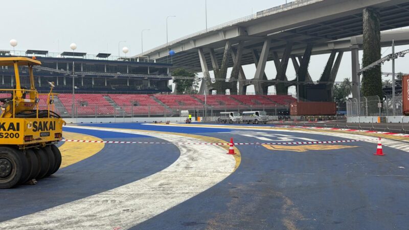 temporary race circuit installation