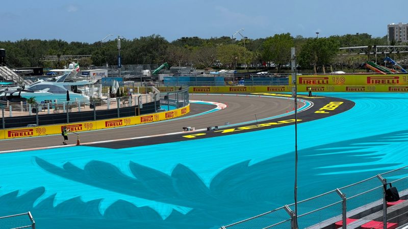track cleaning grip miami f1